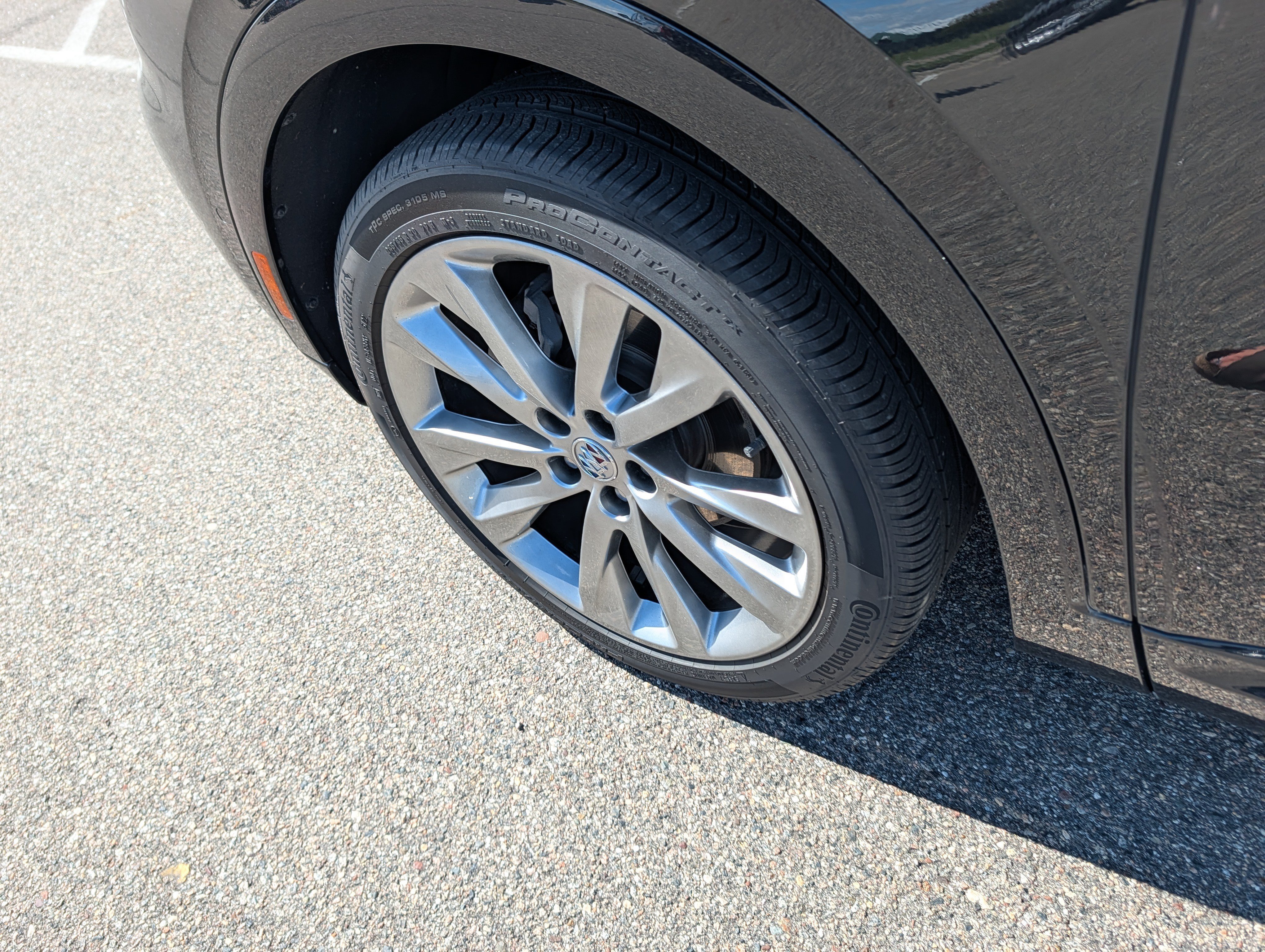 Used 2023 Buick Envision Avenir AWD/4WD image 6