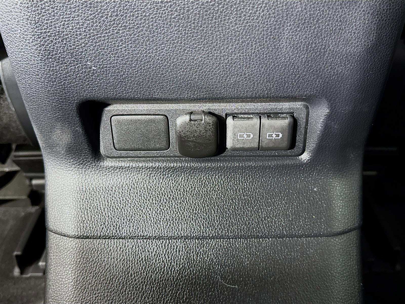 Used 2024 Toyota Land Cruiser image 27