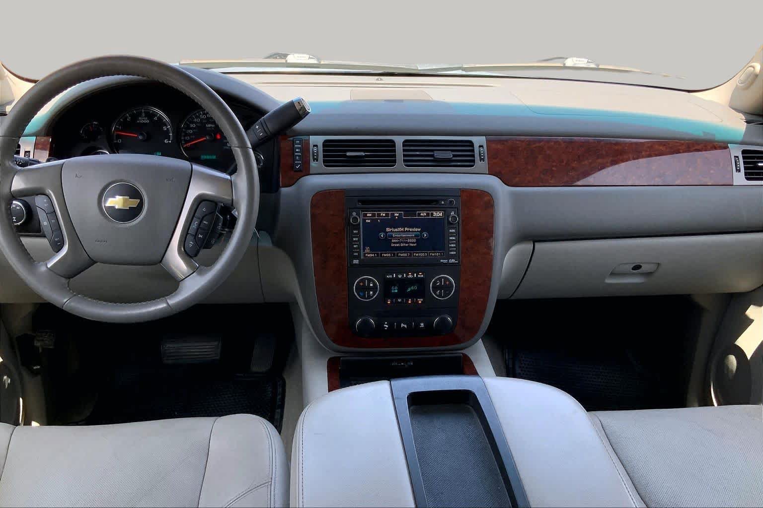 Used 2011 Chevrolet Suburban LTZ AWD/4WD image 15