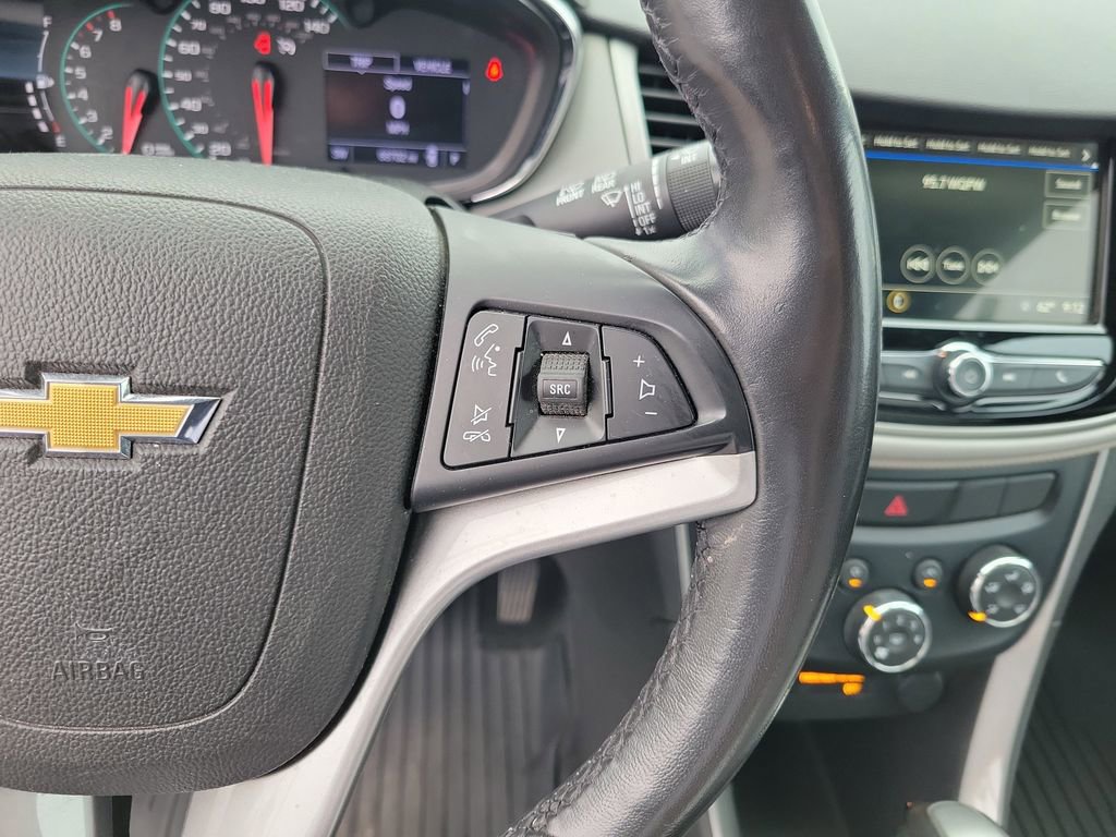 Used 2019 Chevrolet Trax LT w/ Driver Confidence Package image 18