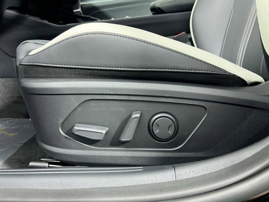 New 2026 Kia K5 GT-Line image 15