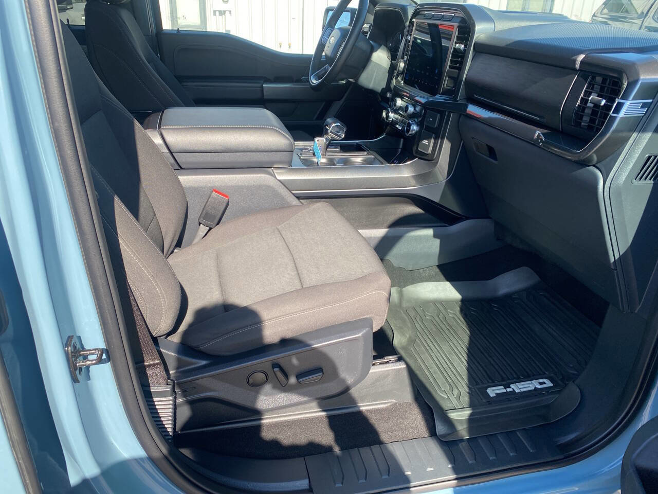 Used 2023 Ford F150 XLT w/ Equipment Group 302A High image 28