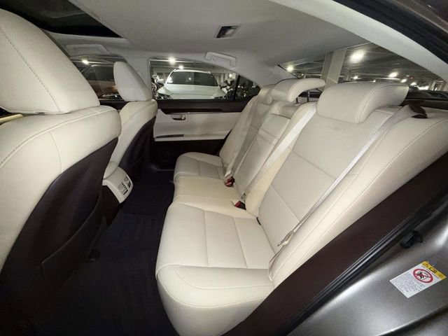 Used 2017 Lexus ES 350 image 18