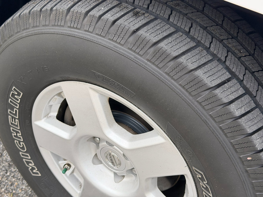 Used 2007 Nissan Xterra S w/ Utility Pkg image 10