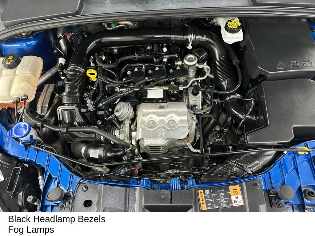 Used 2018 Ford Focus SE w/ SE Appearance Package FWD image 19
