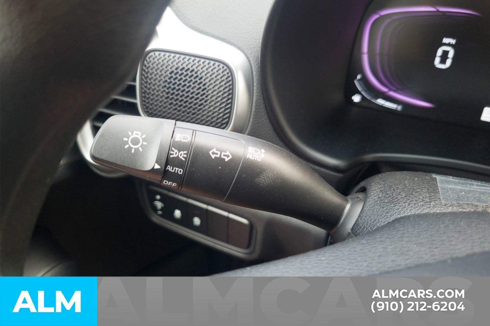 Used 2025 Kia Soul LX w/ LX Technology Package image 31