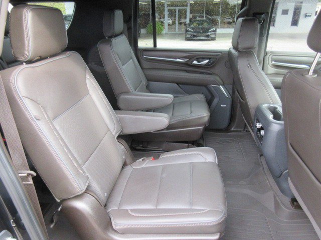 Used 2023 GMC Yukon XL Denali w/ LPO, Floor Liner Package AWD/4WD image 14