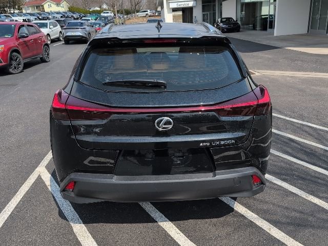 New 2026 Lexus UX 300h AWD image 4
