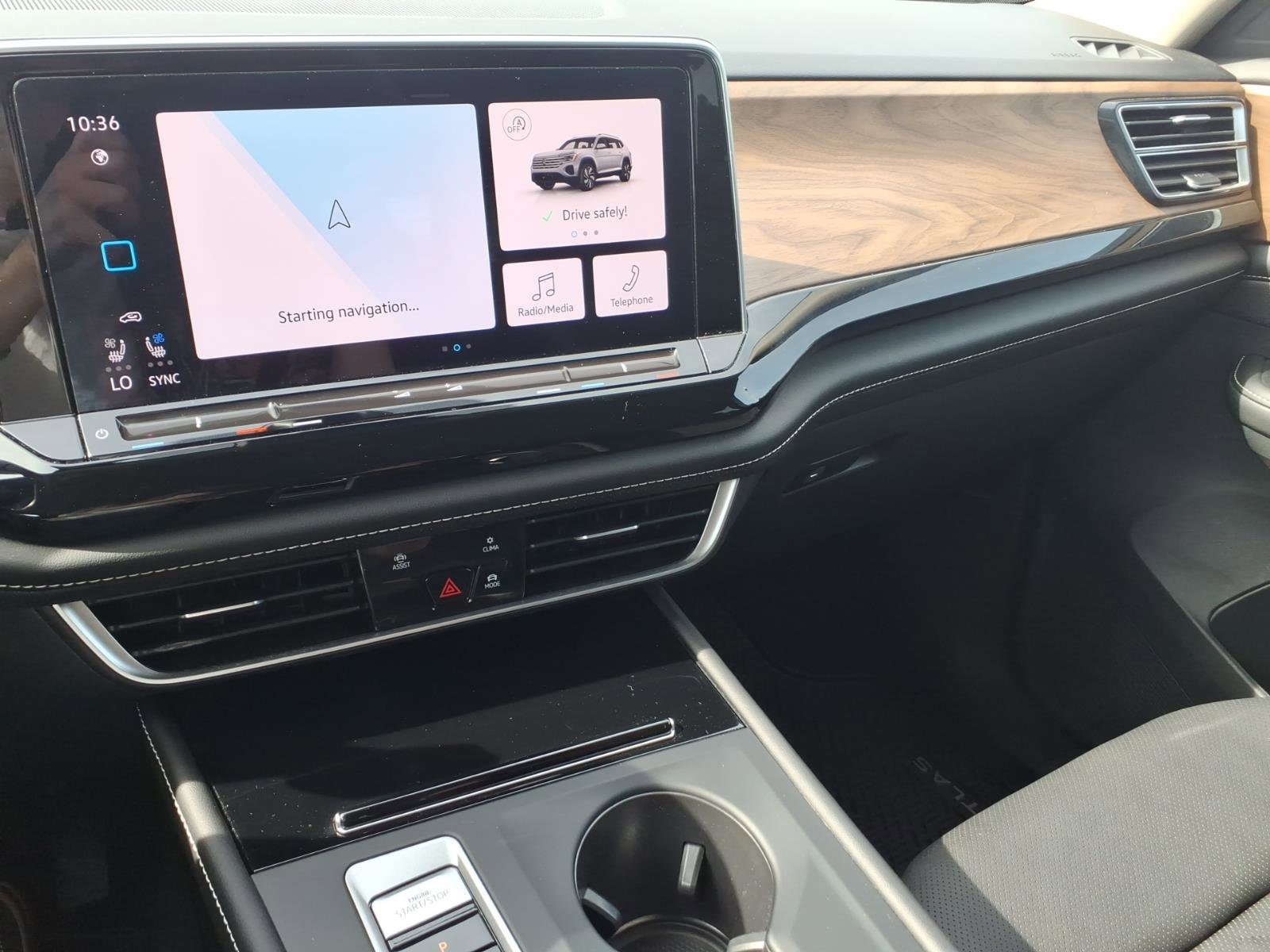 Certified 2024 Volkswagen Atlas SE AWD/4WD image 25