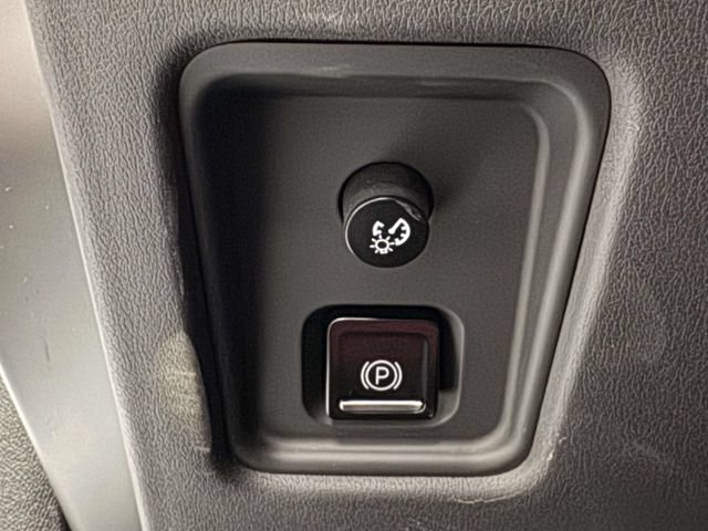 Used 2020 Chevrolet Corvette Stingray Preferred Cpe w/ 2LT Preferred Equipment Group RWD image 25