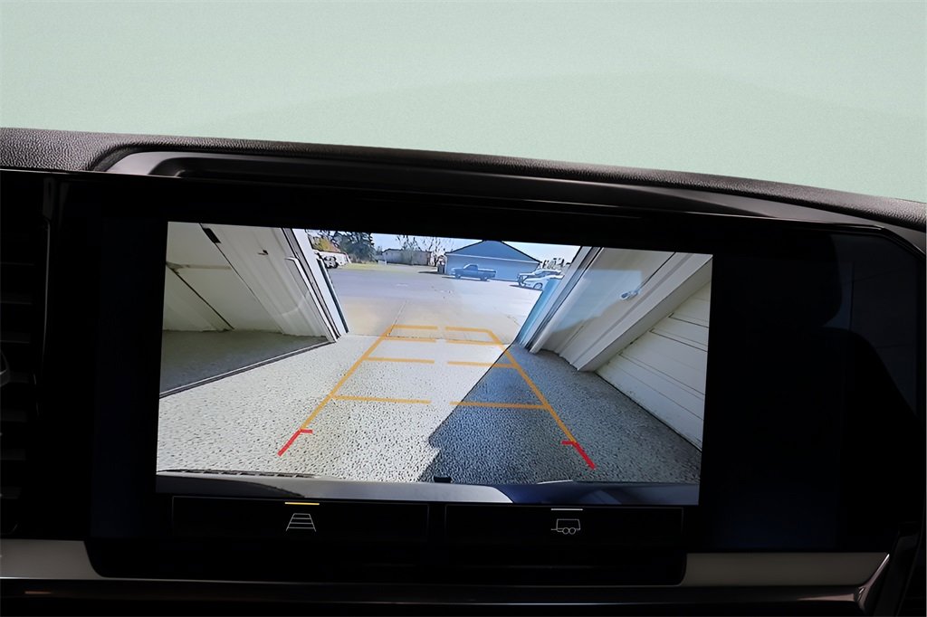 Used 2022 Chevrolet Silverado 1500 LT image 13