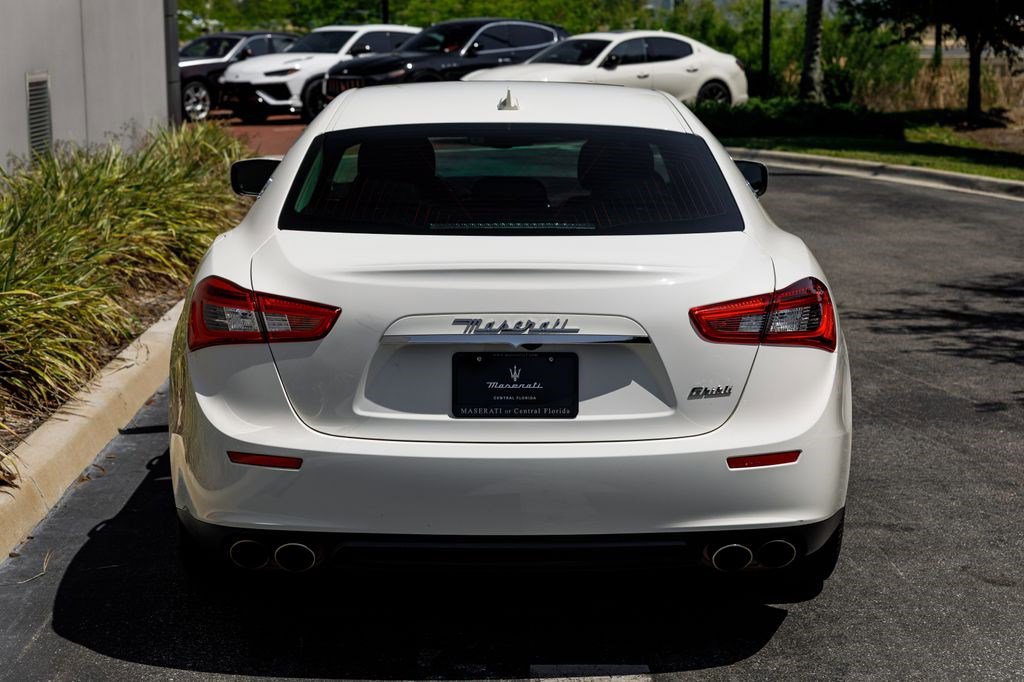 Used 2016 Maserati Ghibli image 4