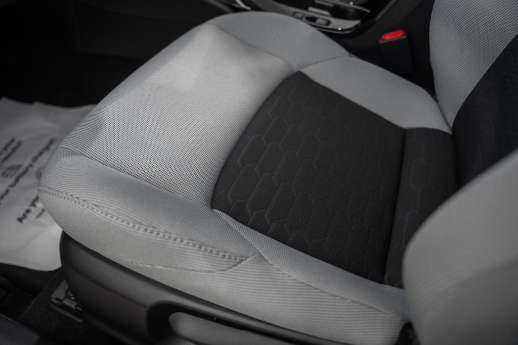 New 2026 Toyota Corolla SE image 27