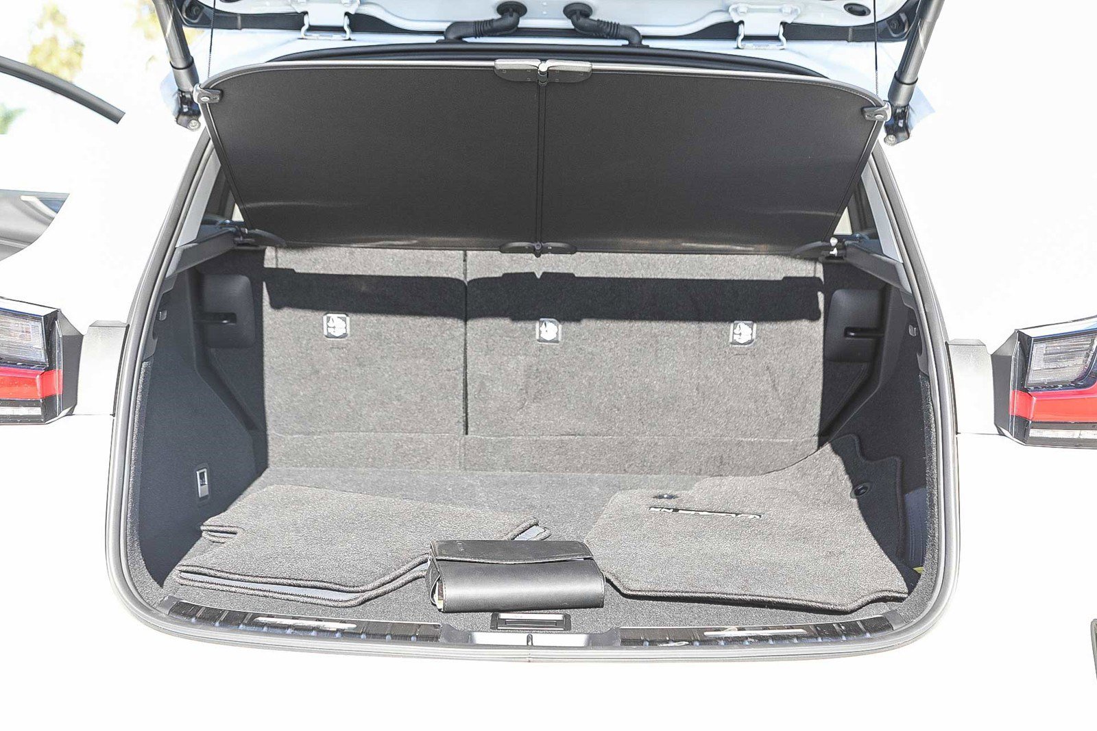 Used 2025 Lexus NX 350h AWD w/ Premium Package image 25