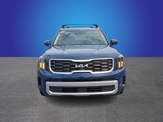 Used 2024 Kia Telluride S AWD/4WD image 2