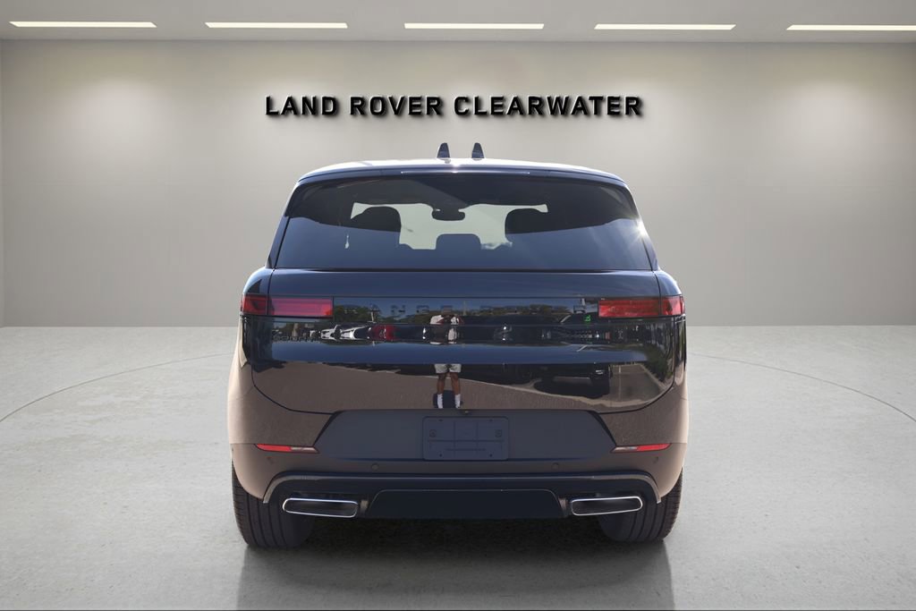 New 2026 Land Rover Range Rover Sport SE AWD/4WD image 4