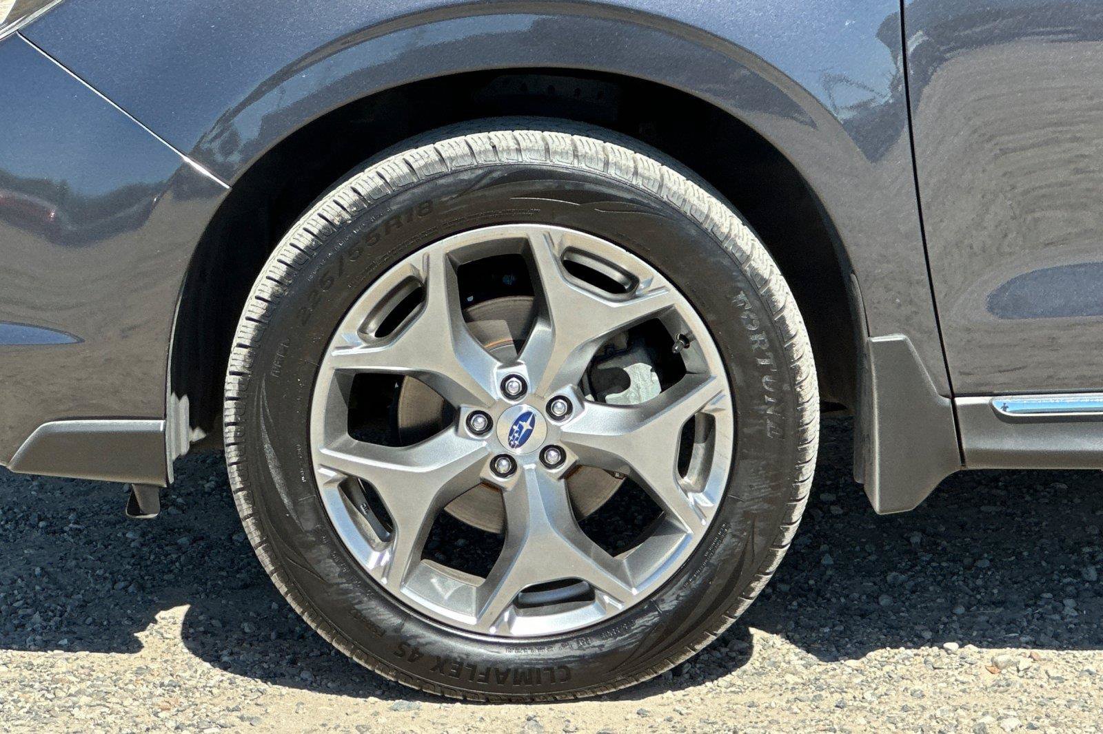 Used 2018 Subaru Forester 2.5i Touring w/ Popular Package #3B AWD/4WD image 26