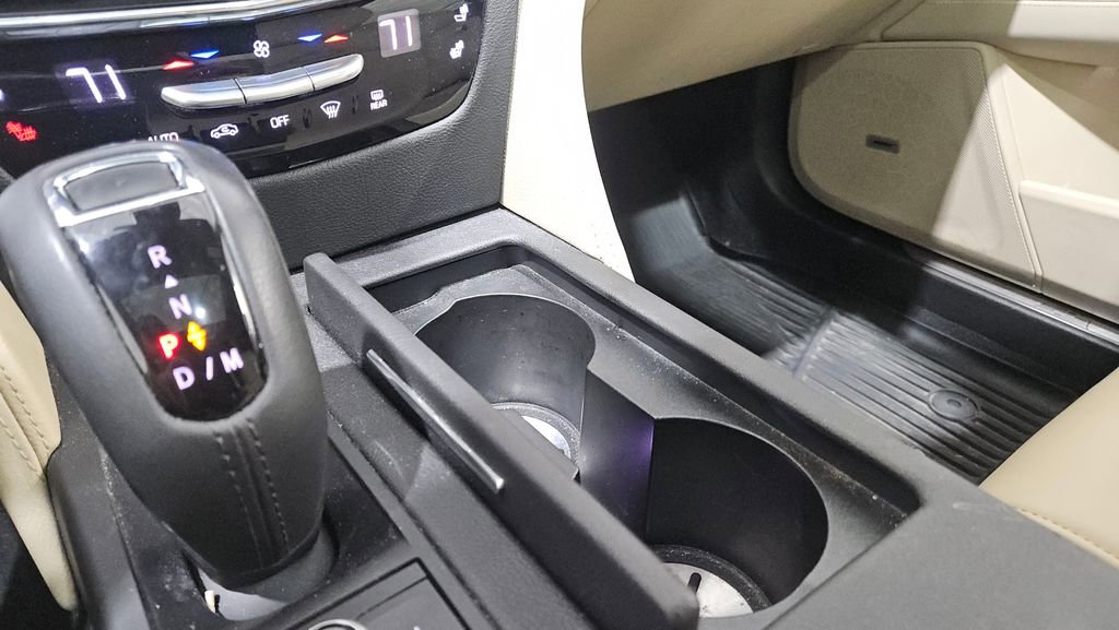 Used 2020 Cadillac CT6 Luxury image 30