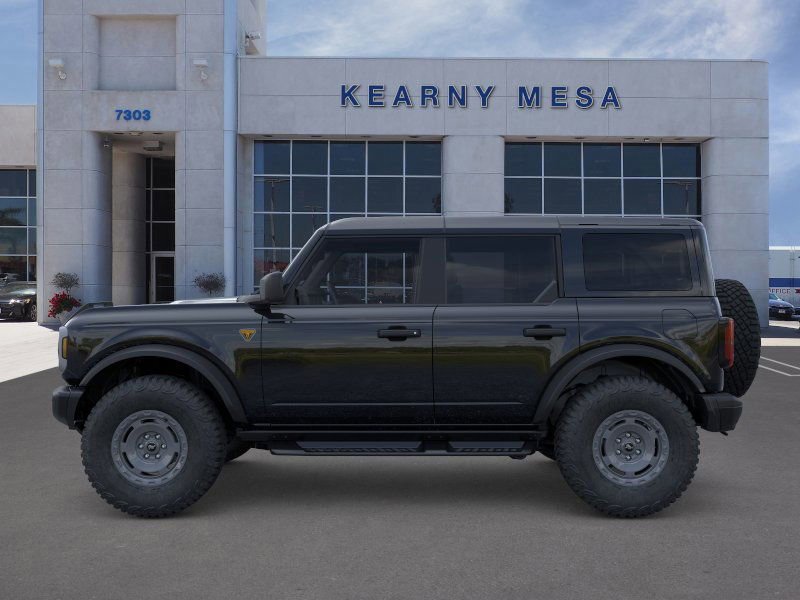 New 2025 Ford Bronco Badlands image 3