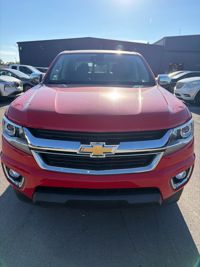 Used 2019 Chevrolet Colorado LT w/ Luxury Package, Chrome AWD/4WD image 2