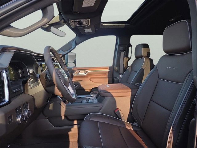 New 2026 GMC Sierra 2500 Denali w/ Denali Reserve Package image 15