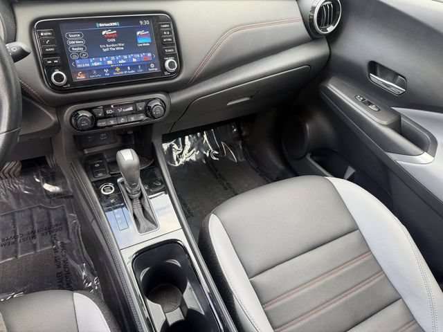 Used 2023 Nissan Kicks SR w/ SR Premium Package FWD image 19