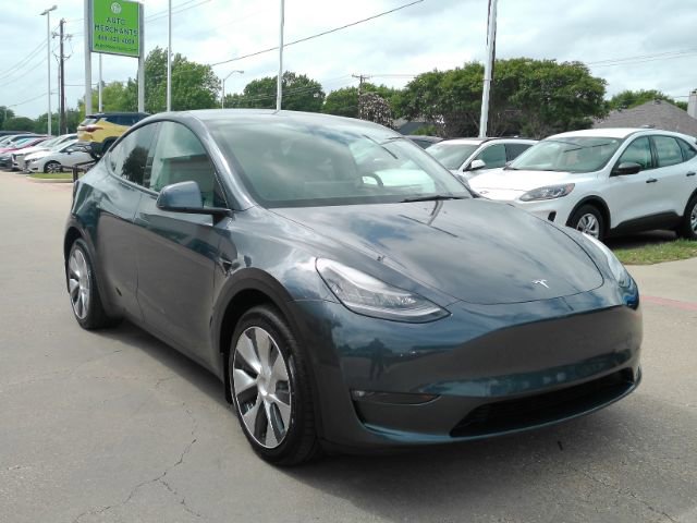 Used 2021 Tesla Model Y Long Range AWD/4WD image 5