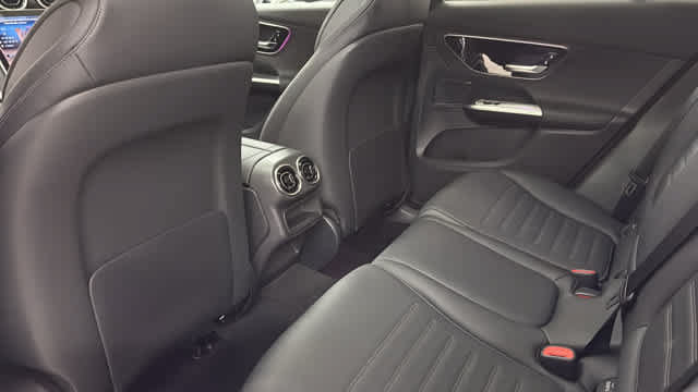 Certified 2026 Mercedes-Benz GLC 43 AMG 4MATIC image 31