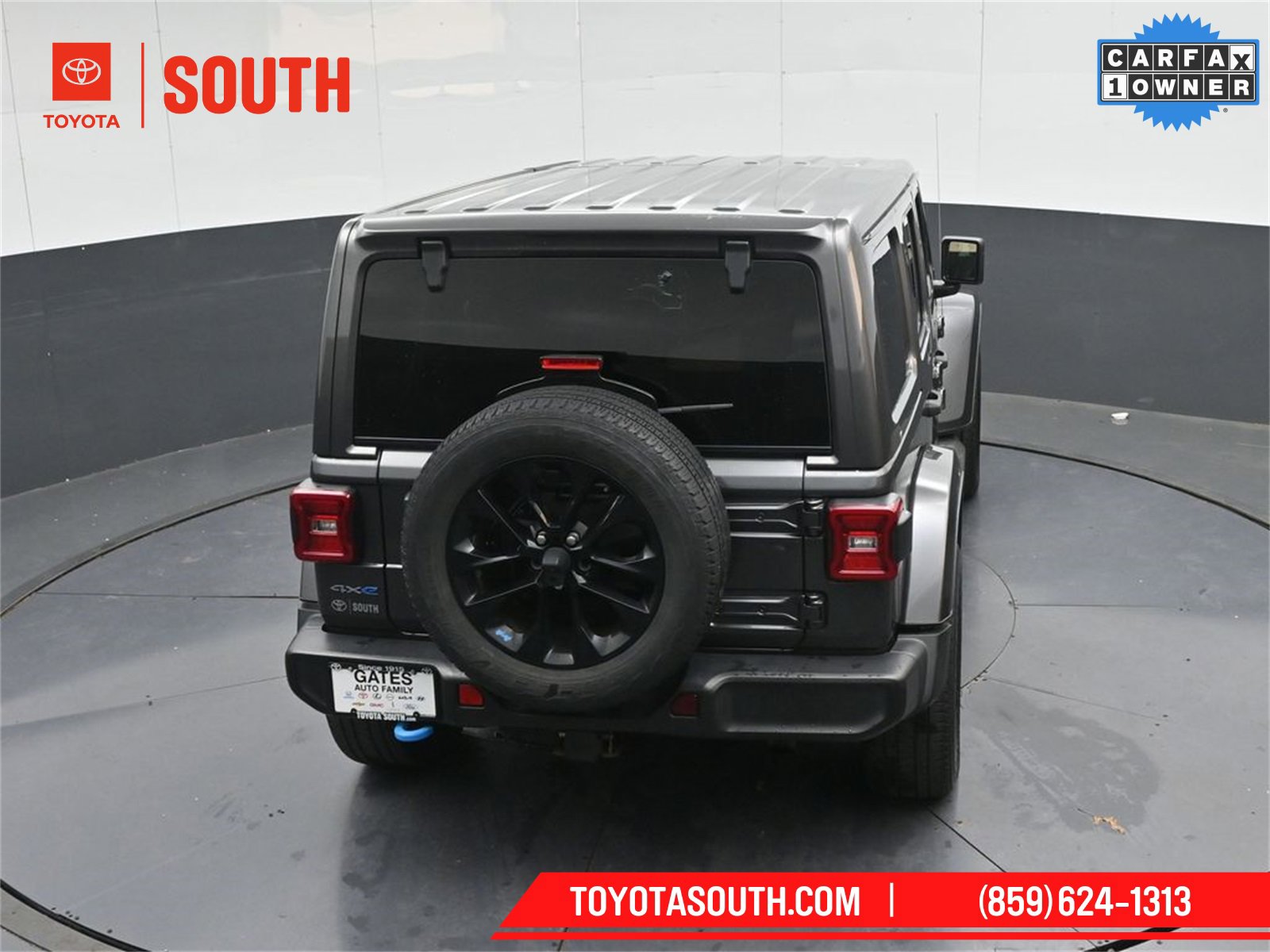 Used 2022 Jeep Wrangler Unlimited Sahara 4xe image 40