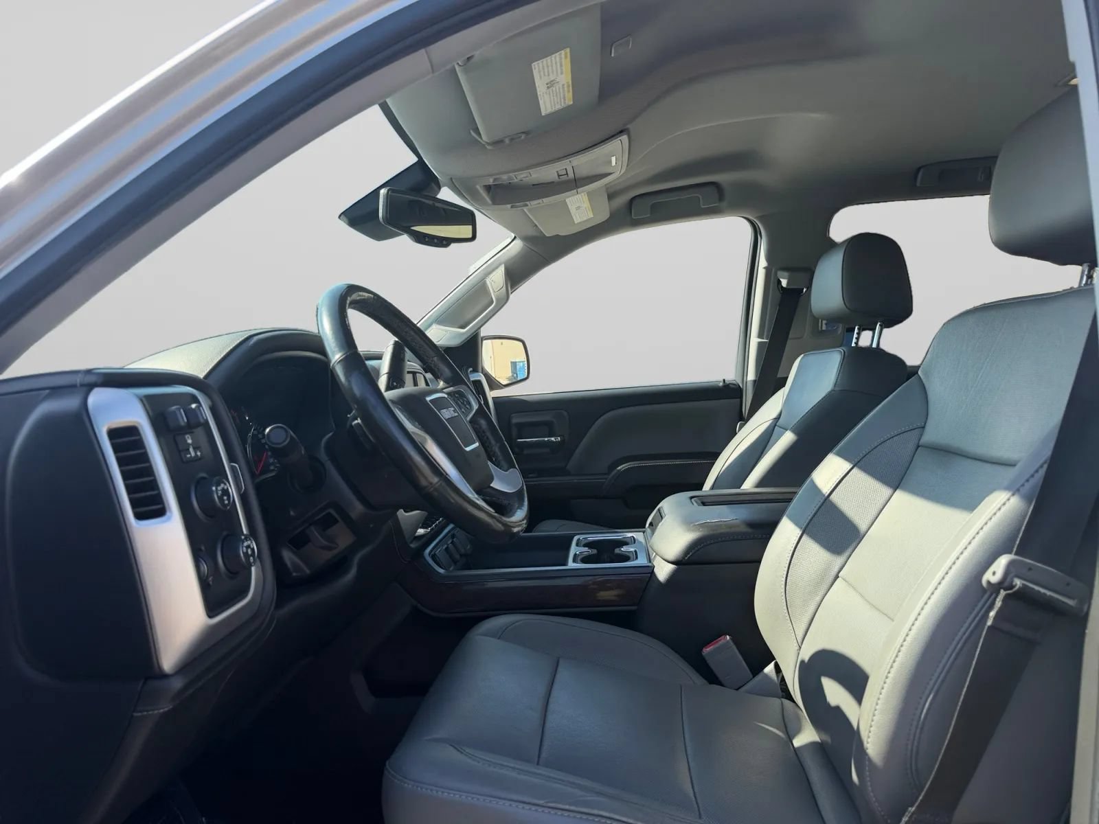 Used 2018 GMC Sierra 1500 SLT AWD/4WD image 16