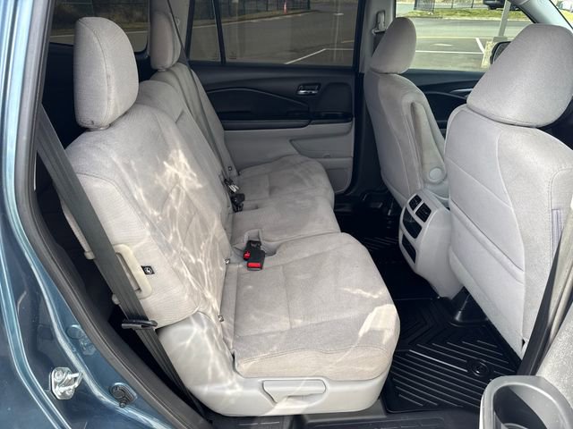 Used 2017 Honda Pilot LX image 14