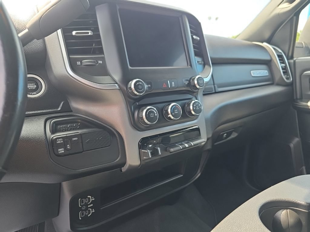 Used 2024 RAM 2500 Big Horn AWD/4WD image 36
