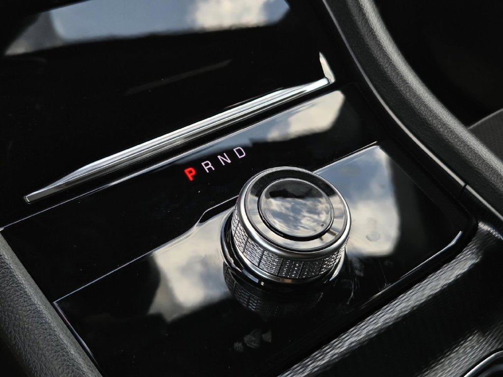 New 2026 Jeep Grand Cherokee Altitude RWD image 24