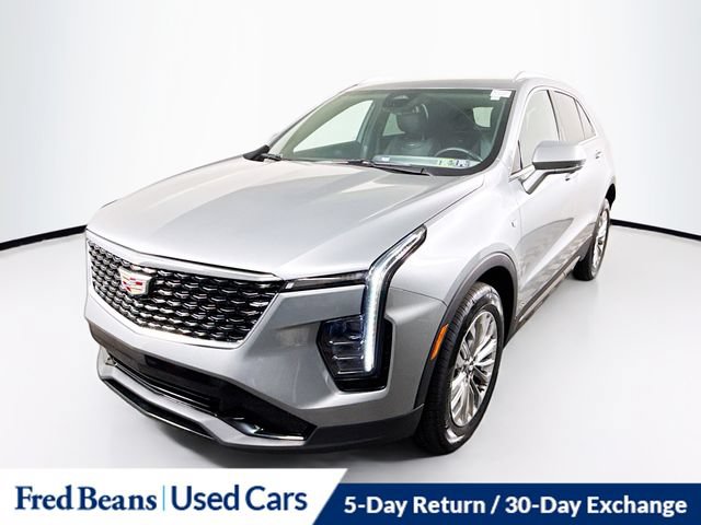 Used 2025 Cadillac XT4 Premium Luxury AWD/4WD image 3