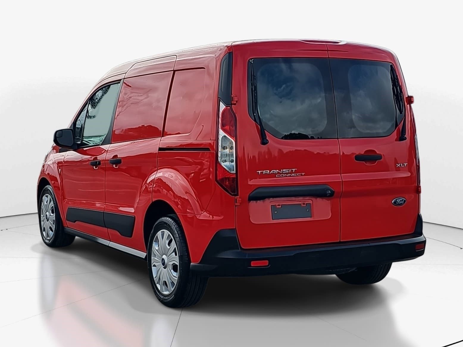 Used 2021 Ford Transit Connect XLT image 5