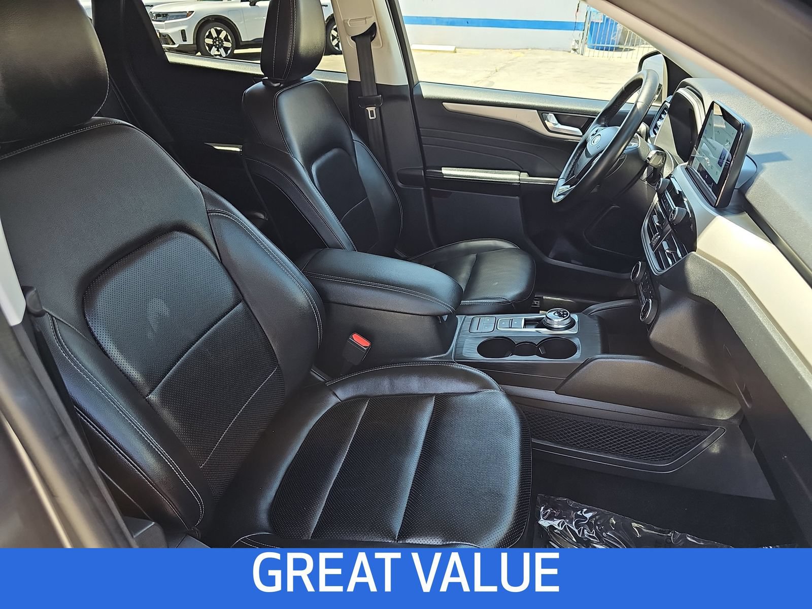 Used 2022 Ford Escape SEL AWD/4WD image 10
