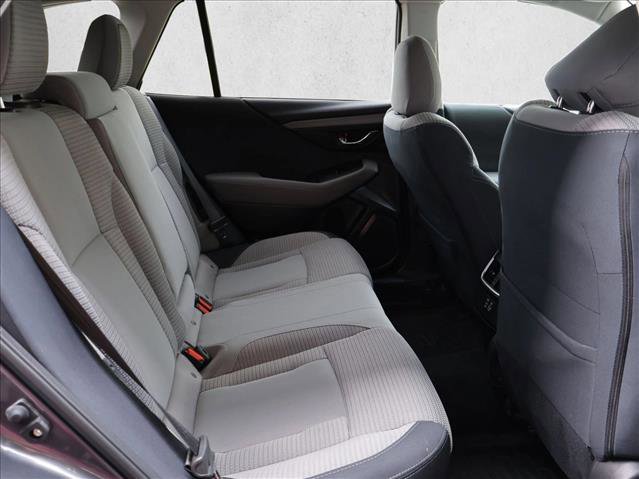 Used 2025 Subaru Outback Premium AWD/4WD image 28