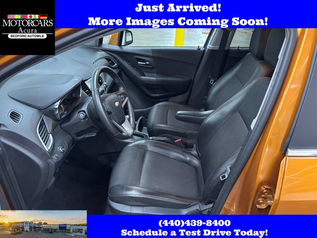 Used 2017 Chevrolet Trax LT w/ Sun & Sound Package FWD image 10