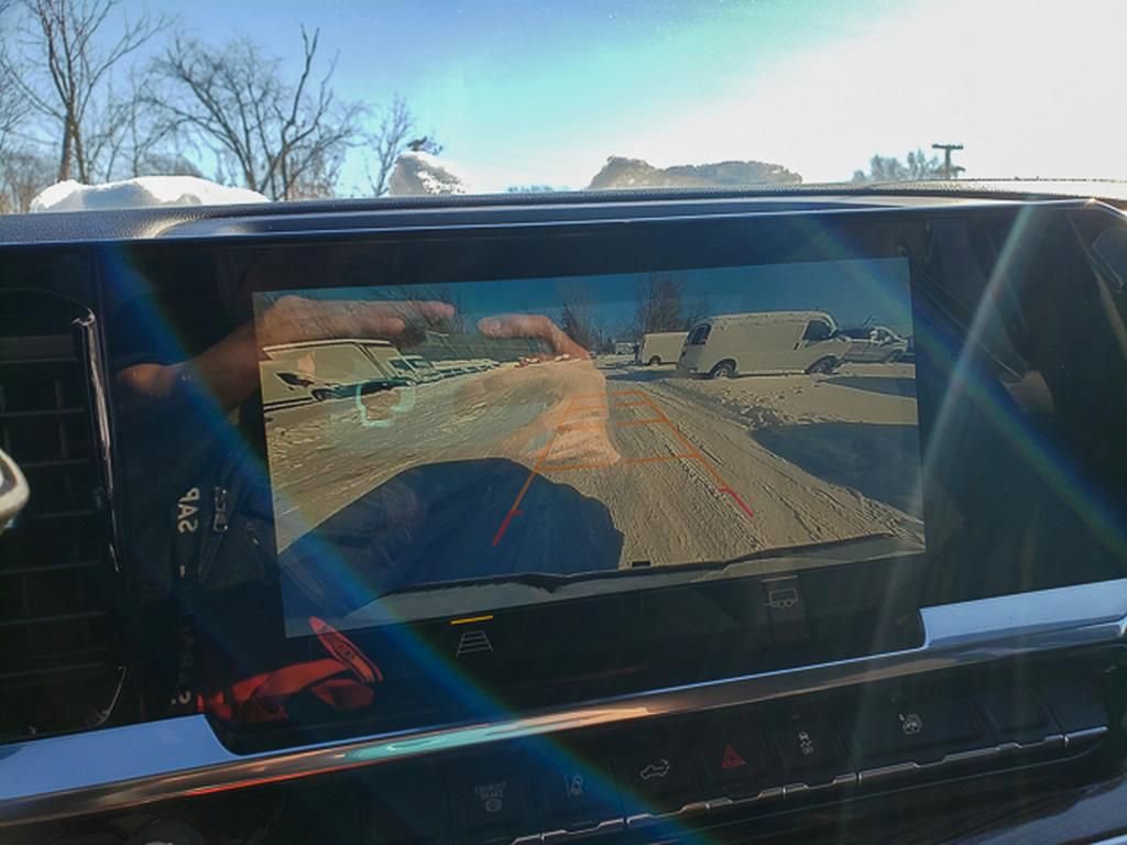 New 2026 Chevrolet Silverado 3500 LT w/ Snow Plow Prep/Camper Package image 15