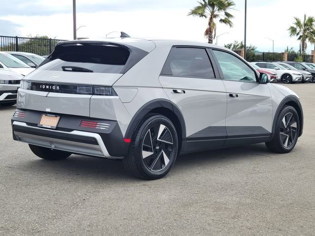 New 2026 Hyundai Ioniq 5 SEL RWD image 4
