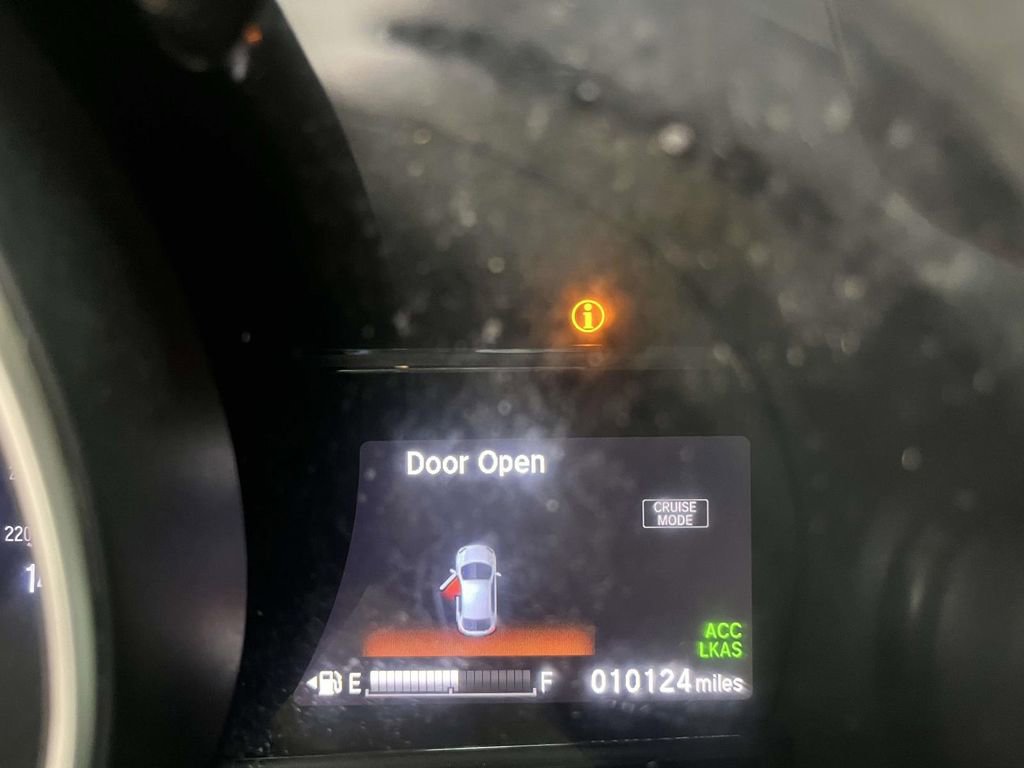 Used 2020 Honda Fit EX image 25