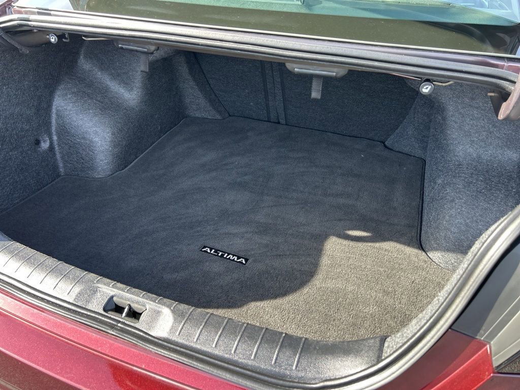 Used 2025 Nissan Altima 2.5 SV image 27