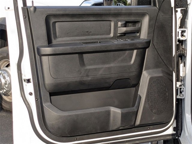 New 2025 RAM 3500 Tradesman w/ Chrome Appearance Group image 10