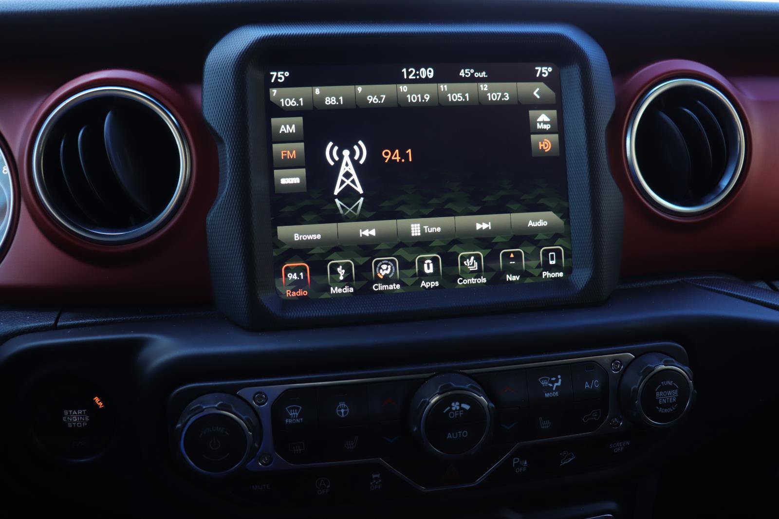 Used 2019 Jeep Wrangler Unlimited Rubicon image 28