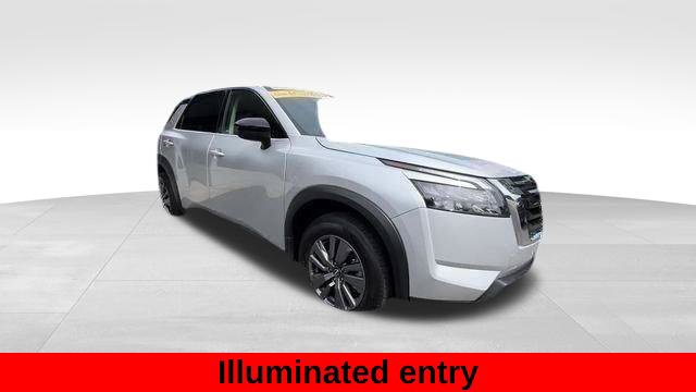 Used 2025 Nissan Pathfinder S AWD/4WD image 66