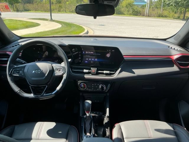 Used 2024 Chevrolet TrailBlazer RS w/ Driver Confidence Package AWD/4WD image 22