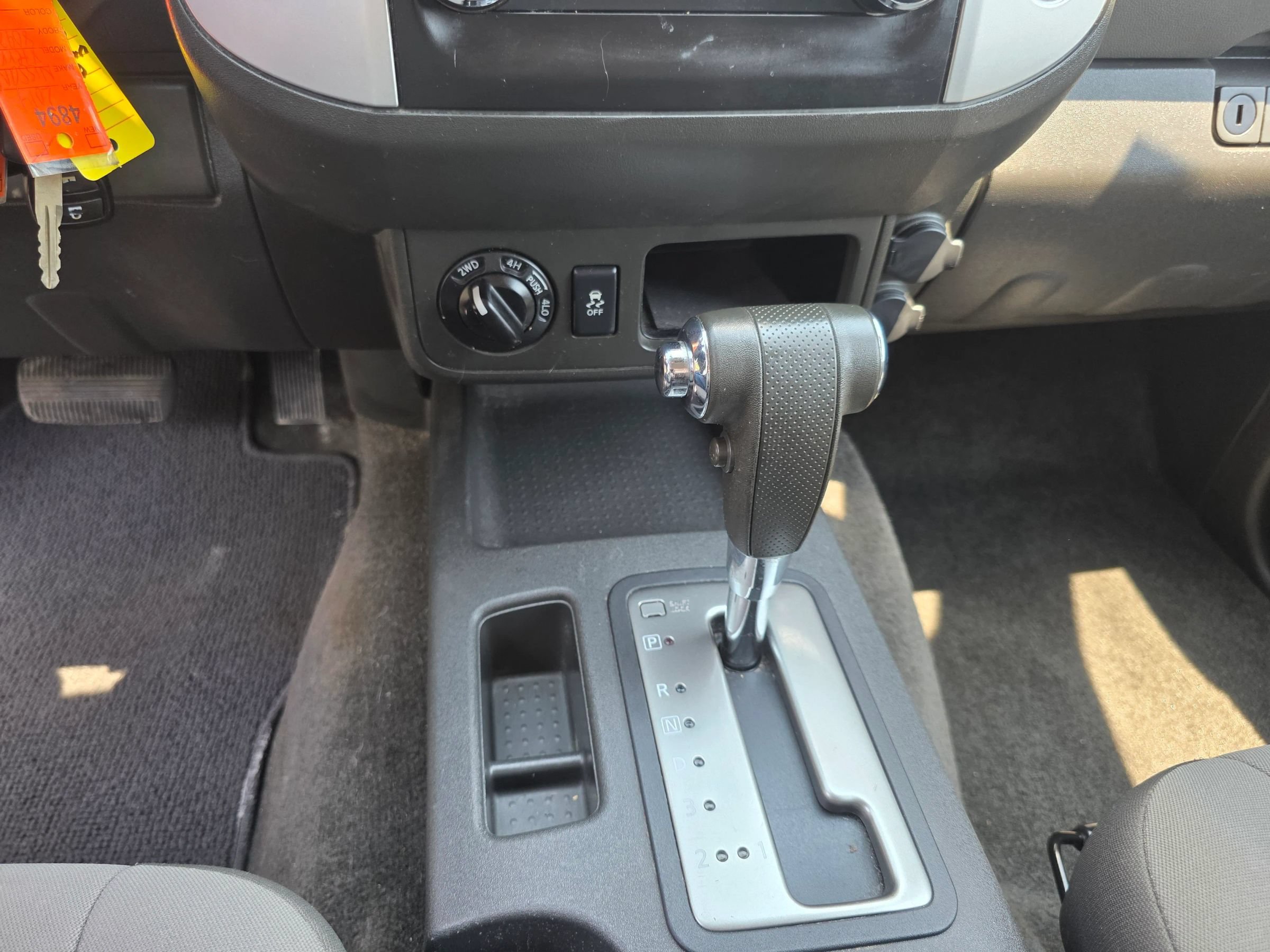 Used 2014 Nissan Xterra S AWD/4WD image 13