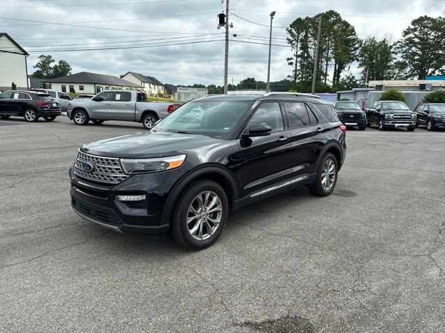 Used 2023 Ford Explorer Limited w/ Equipment Group 301A AWD/4WD image 55