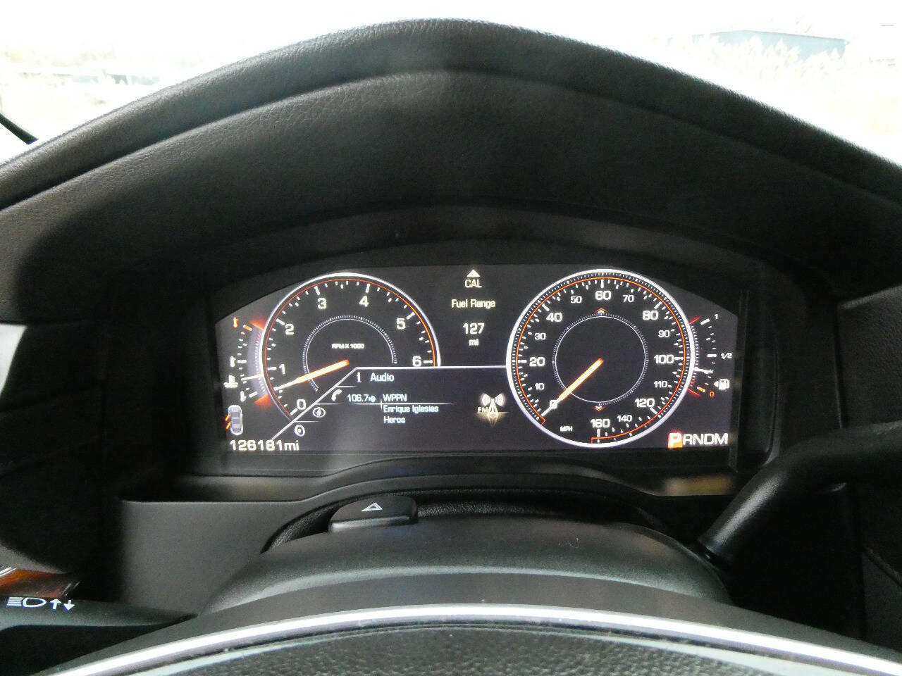 Used 2015 Cadillac Escalade ESV Luxury image 14