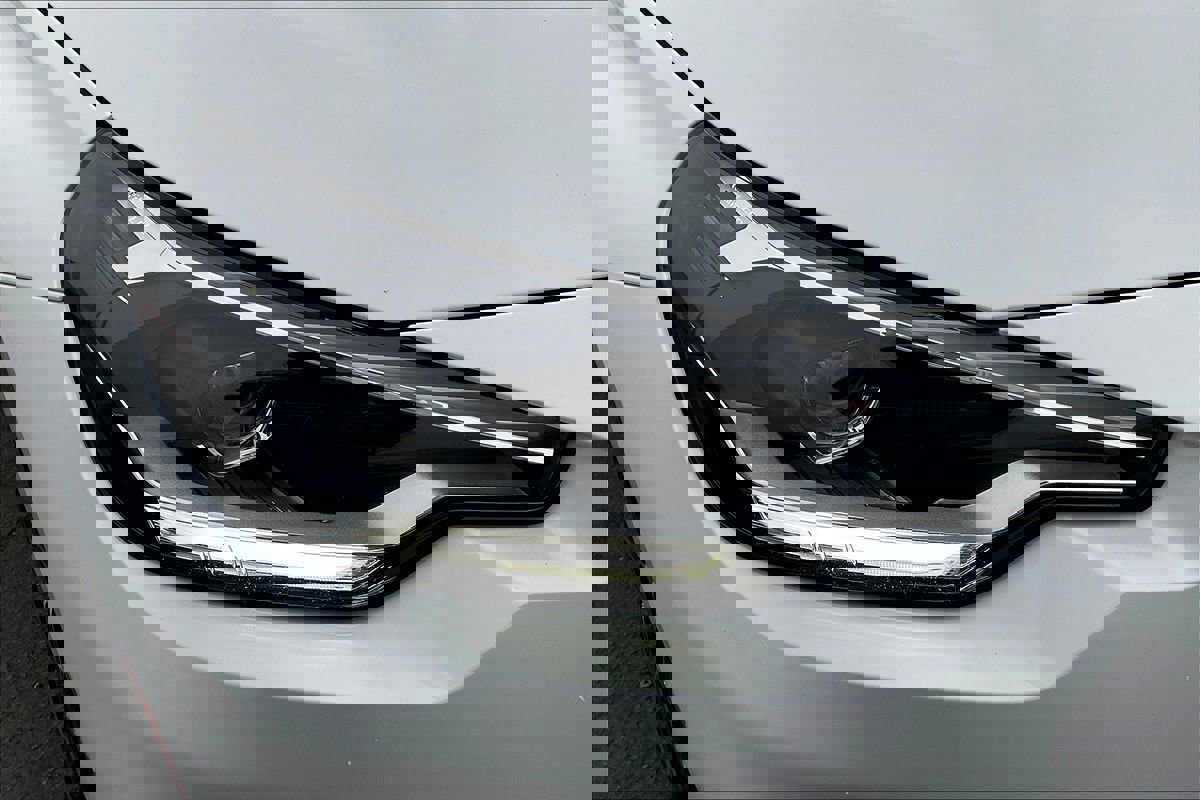 Used 2023 BMW 230i Coupe w/ Convenience Package image 27